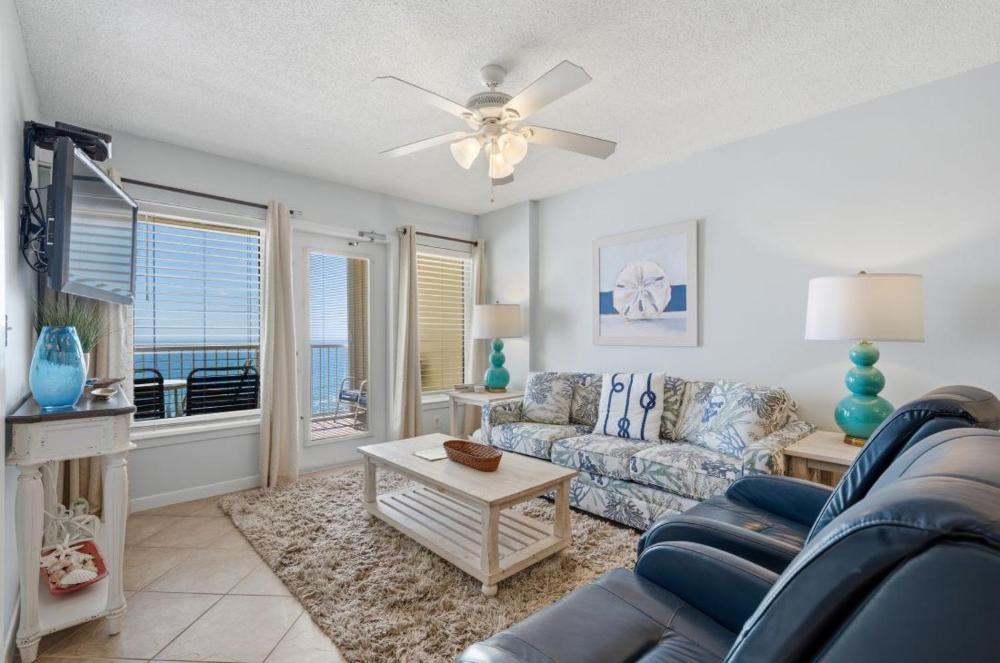 Boardwalk 1082 by Youngs Suncoast